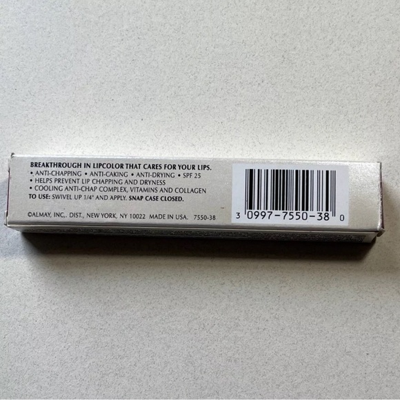 ALMAY Stay Smooth Anti-Chap Lipcolor with SPF 25 - Lip Protectant #BERRY - Picture 4 of 6